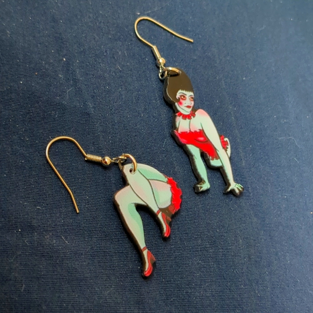 Miss Argentina Beetlejuice Hanging Earrings